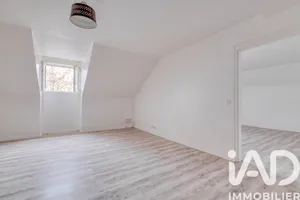 Apartment in Paris (75019)