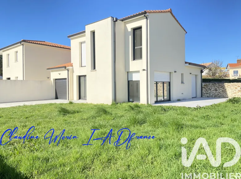 Maison 4 pièces 110 m² · à Vallet · 110 m² · 399 500 €