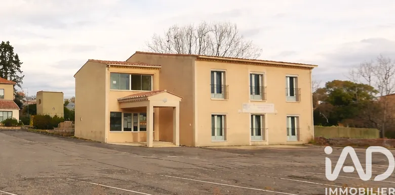 Immeuble 130 m² · à Carpentras · 130 m² · 480 000 €