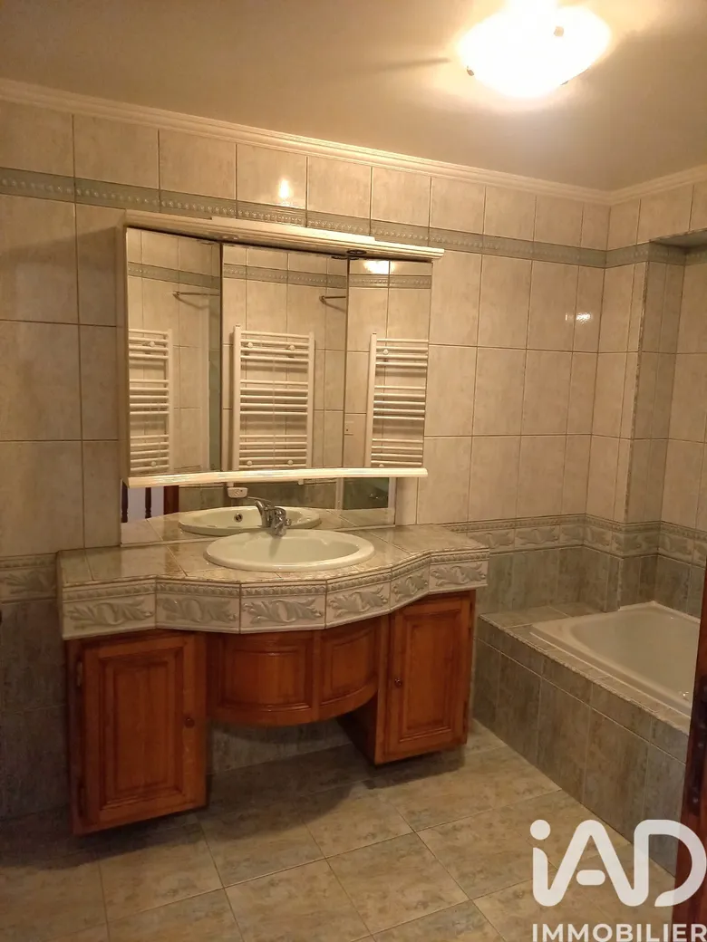 Maison 5 pièces 107 m² · à Rimogne · 107 m² · 168 000 €