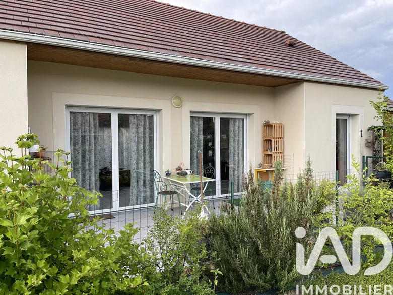 Maison 4 pièces 106 m² · à Bracieux · 106 m² · 230 000 €