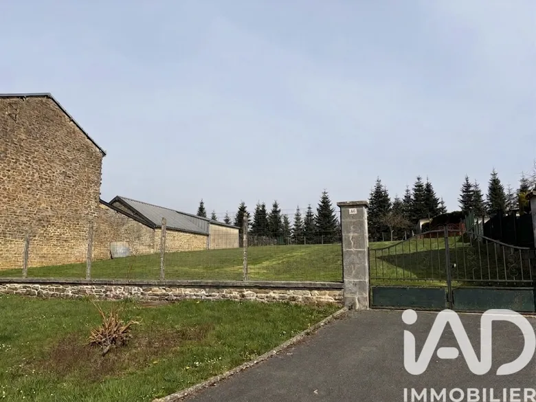 Terrain à Harcy (08150) · 72 000 €