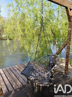 Townhouse in Ruelle-sur-Touvre (16600)