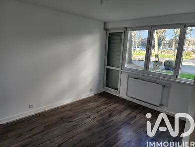Apartment in Rennes (35200)