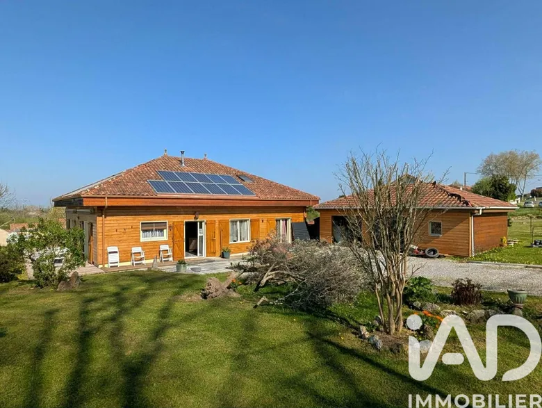 Maison 5 pièces 150 m² · à Saint-Boès · 150 m² · 260 000 €