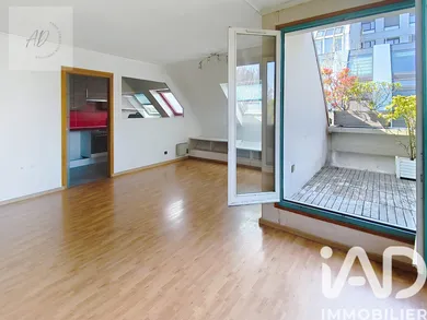 Duplex à Noisy-le-Grand (93160)