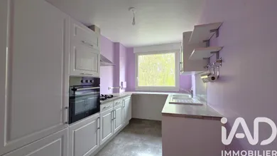 Apartment in Reims (51100)