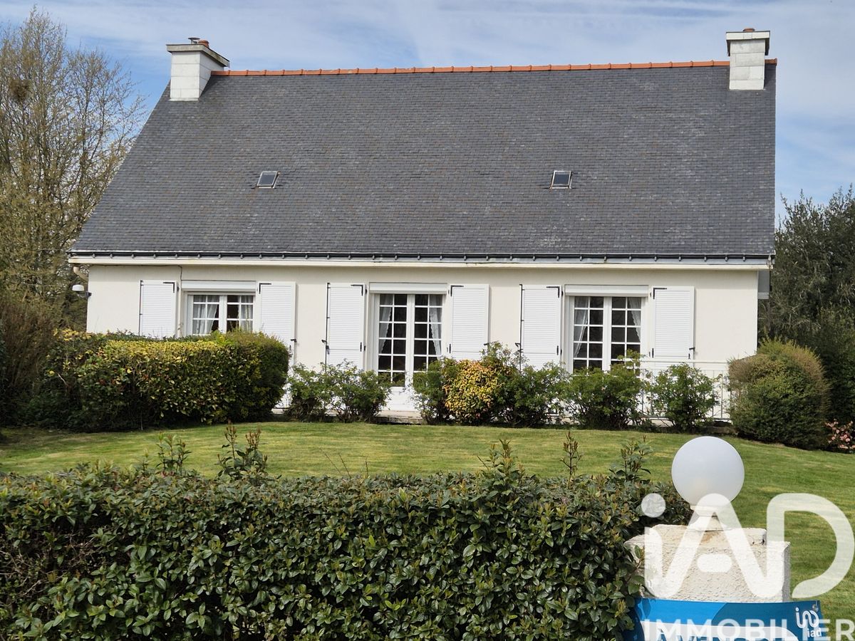 maison à Maël-Carhaix
