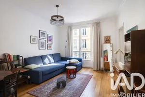 Apartment in Paris (75018)