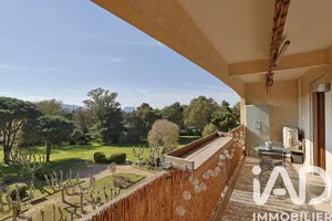 Duplex à Fréjus (83600)