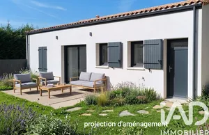 House in Vouillé (79230)