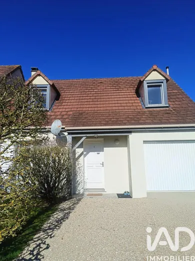 Detached house in Orphin (78125)