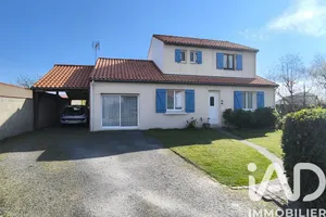 Maison traditionnelle à Maisdon-sur-Sèvre (44690)