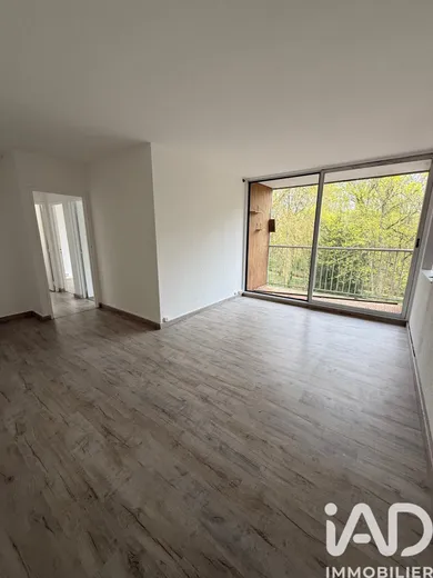 Apartment in Boussy-Saint-Antoine (91800)