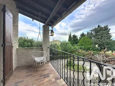 Maison à Saint-Saturnin-lès-Avignon (84450)