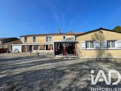 Maison à Saint-Pompain (79160)