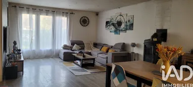 Pavillon à Ponthévrard (78730)