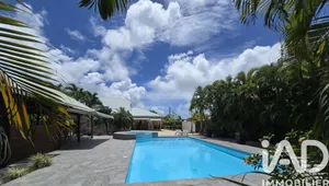 House in Saint-François (97118)