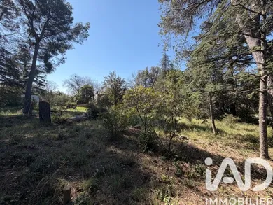 Terrain à bâtir à Lambesc (13410)