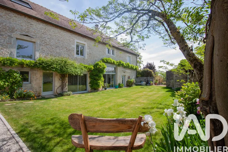 Maison 8 pièces 280 m² · à Chaignay · 280 m² · 622 000 €