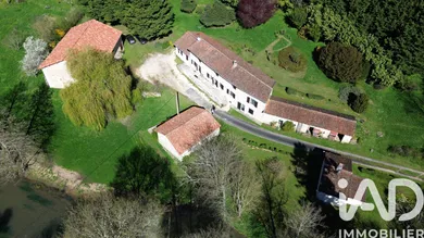 Domain in Charroux (86250)