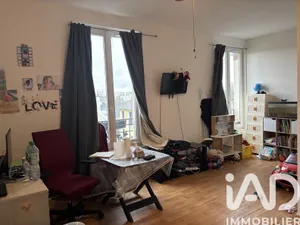 Apartment in Épinay-sur-Seine (93800)