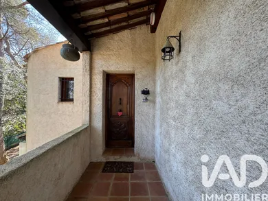 Maison d'architecte à La Garde (83130)