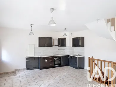 Townhouse in Vulbens (74520)