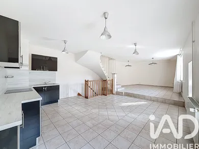 Maison de ville à Vulbens (74520)