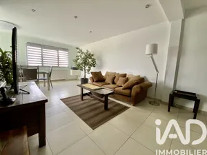 Apartment in Dourdan (91410)