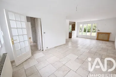 House in Varennes-Jarcy (91480)