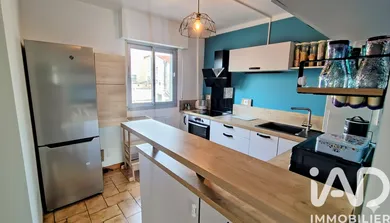 Apartment in Carpentras (84200)