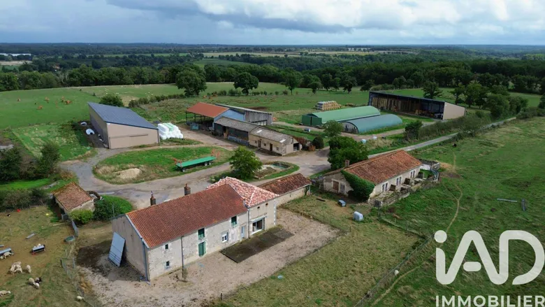 Maison 5 pièces 125 m² · à Saulge · 125 m² · 298 000 €