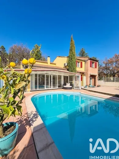 Traditional house in Bevons (04200)