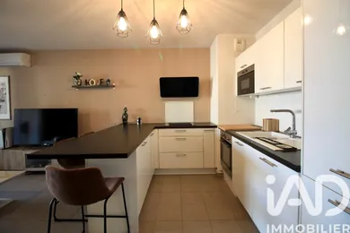 Apartment in Marseille (13015)