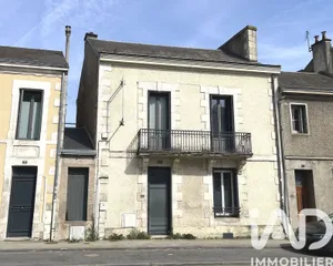 Townhouse in Poitiers (86000)