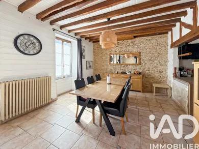 Maison à Montigny-Lencoup (77520)