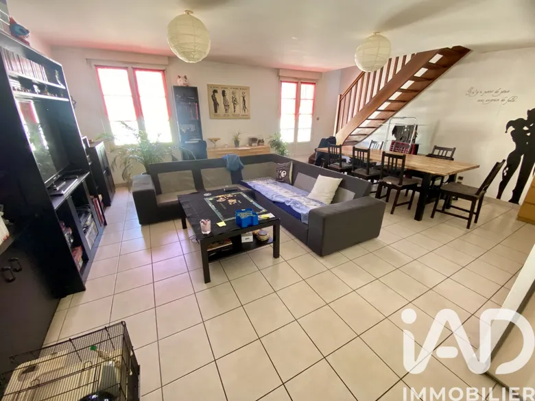 Appartement 2 pièces 69 m² · à Évron · 68,9 m² · 90 500 €