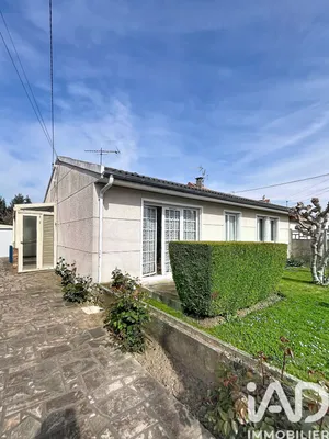 House in Combs-la-Ville (77380)