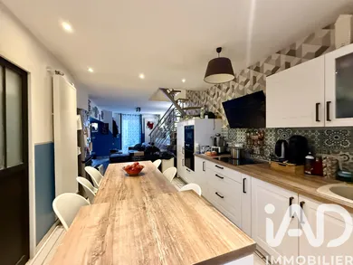 House in Pure (08110)