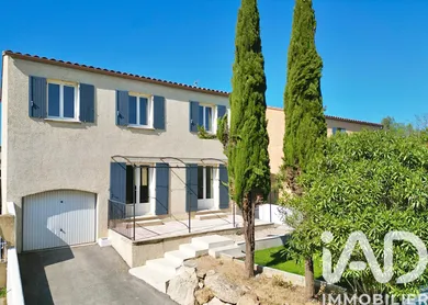 Traditional house in Pont-Saint-Esprit (30130)