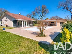 Traditional house in Parentis-en-Born (40160)