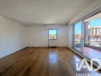 Appartement à Aix-en-Provence (13090)