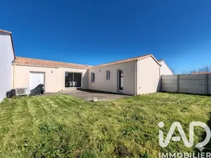 House in Le Perrier (85300)