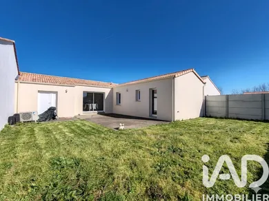 House in Le Perrier (85300)