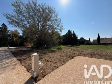 Terrain à bâtir à Saint-Quentin-la-Poterie (30700)