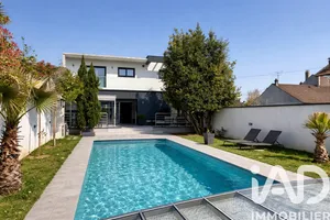 House in Sainte-Geneviève-des-Bois (91700)