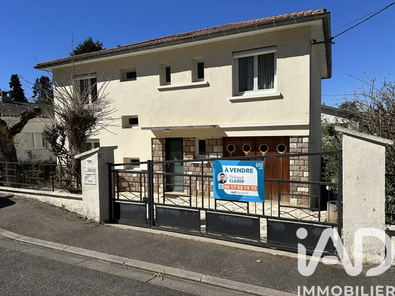 Maison 6 pièces 168 m² · à Cahors · 168,5 m² · 182 000 €