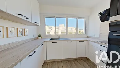 Apartment in Cavalaire-sur-Mer (83240)