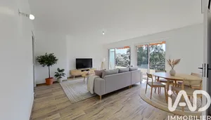 Apartment in Cavalaire-sur-Mer (83240)